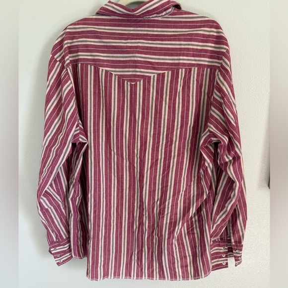 Men’s Wrangler Burgundy and Cream Striped Western Shirt Button Down Size XL - Picture 3 of 3